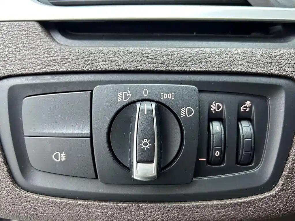 BMW X1 2022 — фото 12