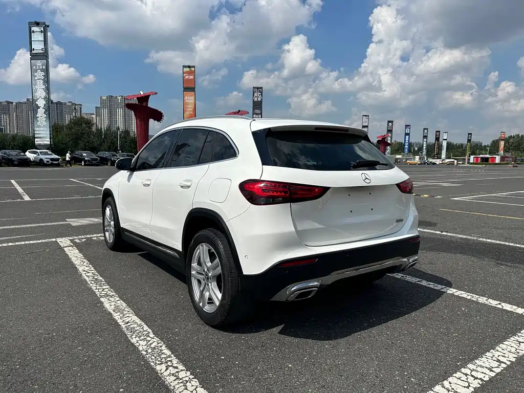 Mercedes-Benz GLA 2022 — фото 8