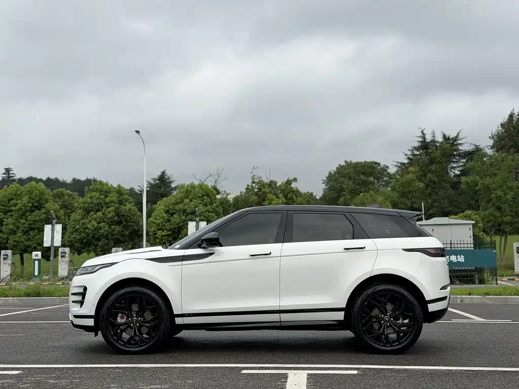 Land Rover Range Rover Evoque 2021 — фото 4