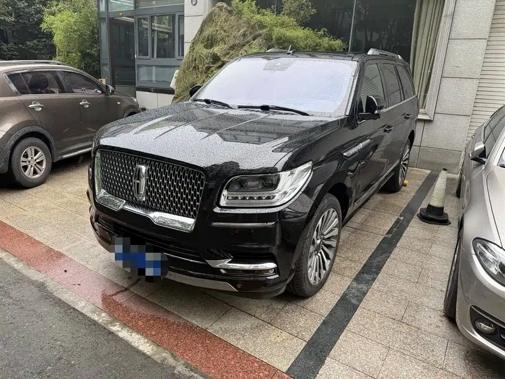 Lincoln Navigator 2020
