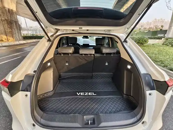 Honda Vezel 2023