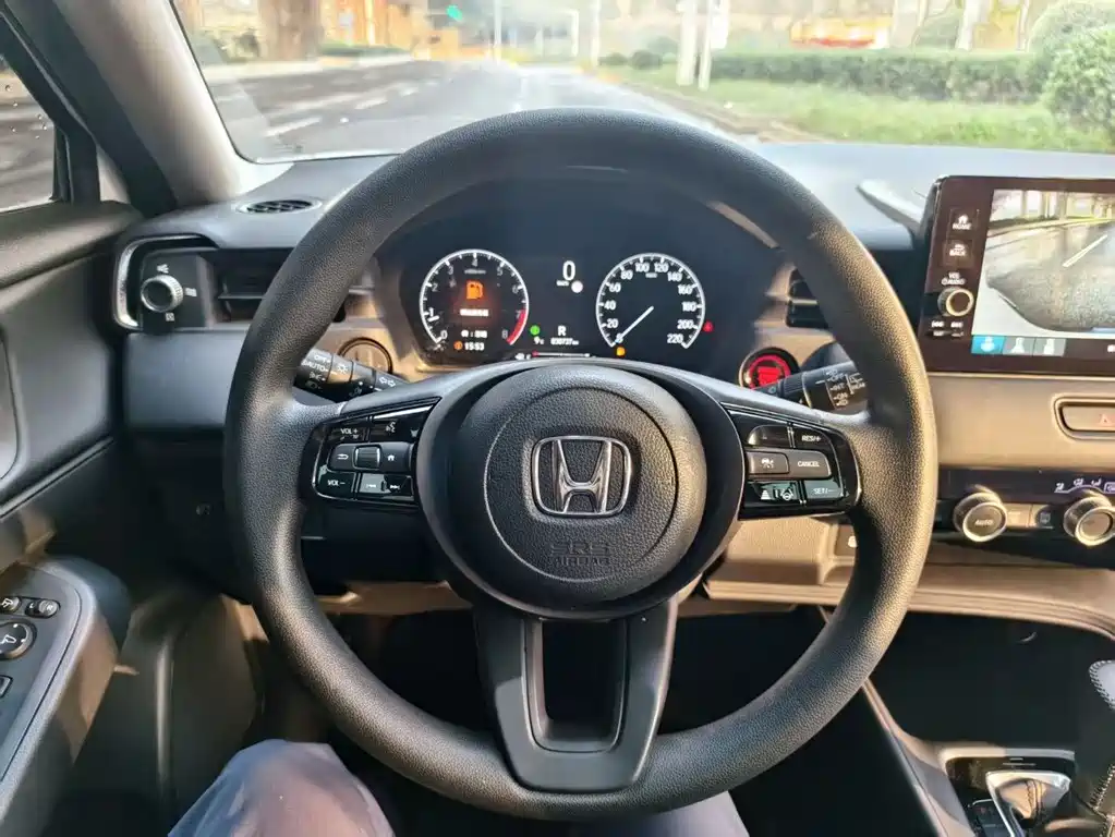 Honda Vezel 2023 — фото 18