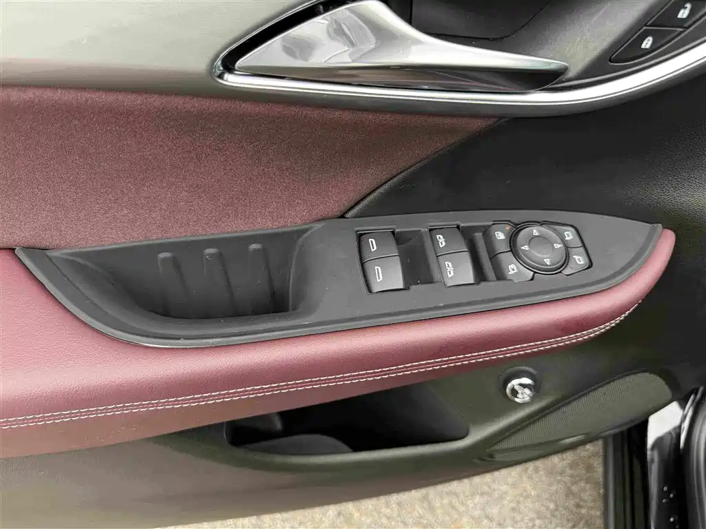 Buick Envision Plus 2025 — фото 31