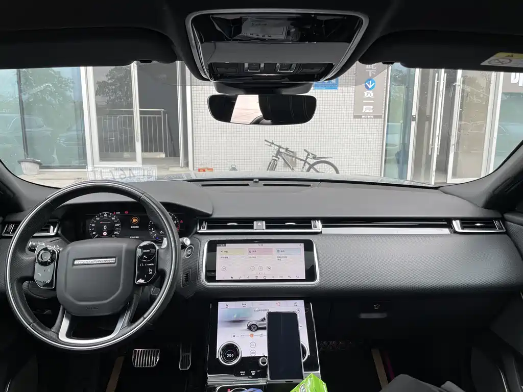 Land Rover Velar 2020 — фото 6