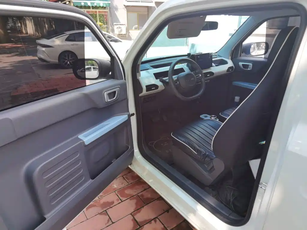 Geely Galaxy Panda 2023 — фото 12