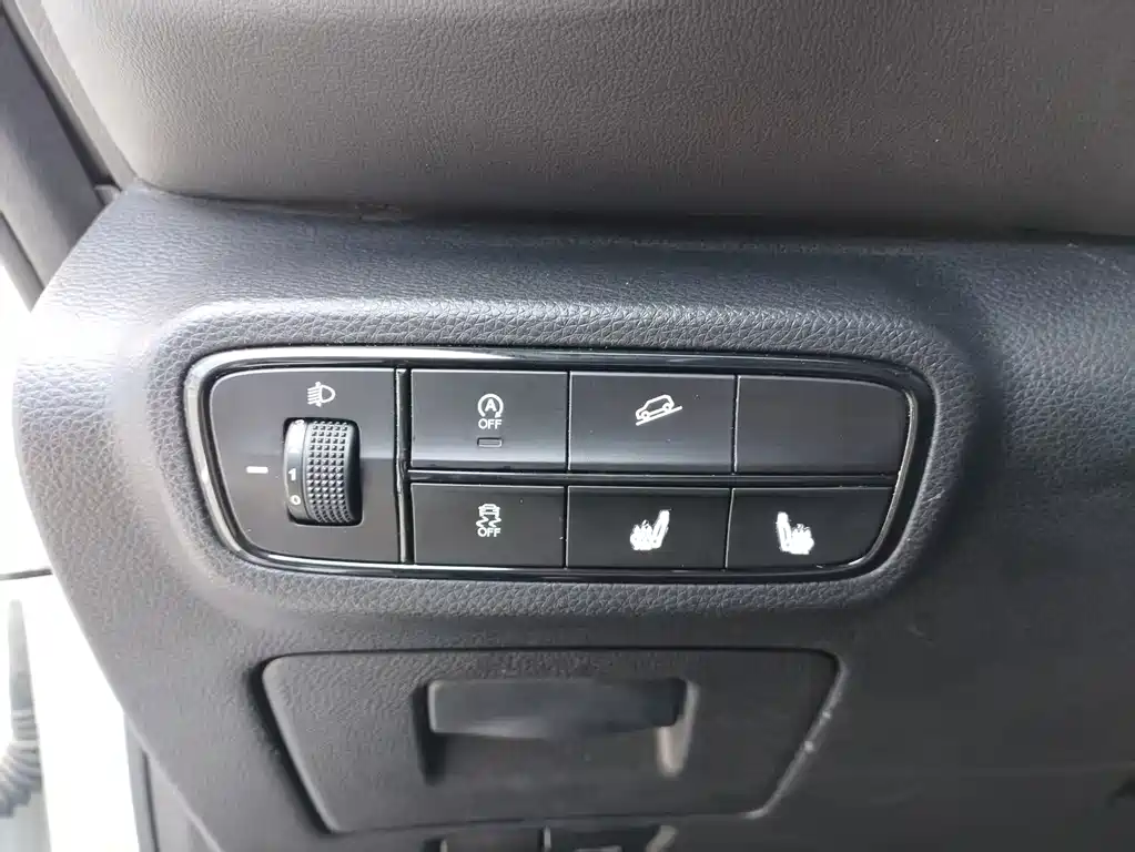 GAC Trumpchi M6 2022 — фото 29