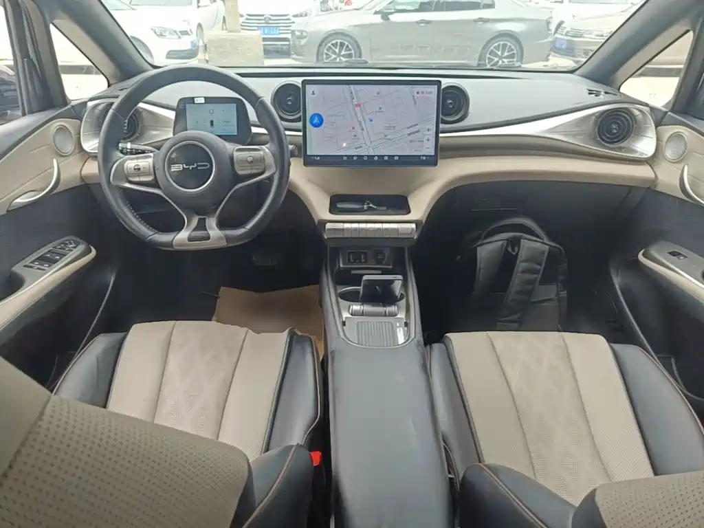 BYD Dolphin 2023 — фото 10