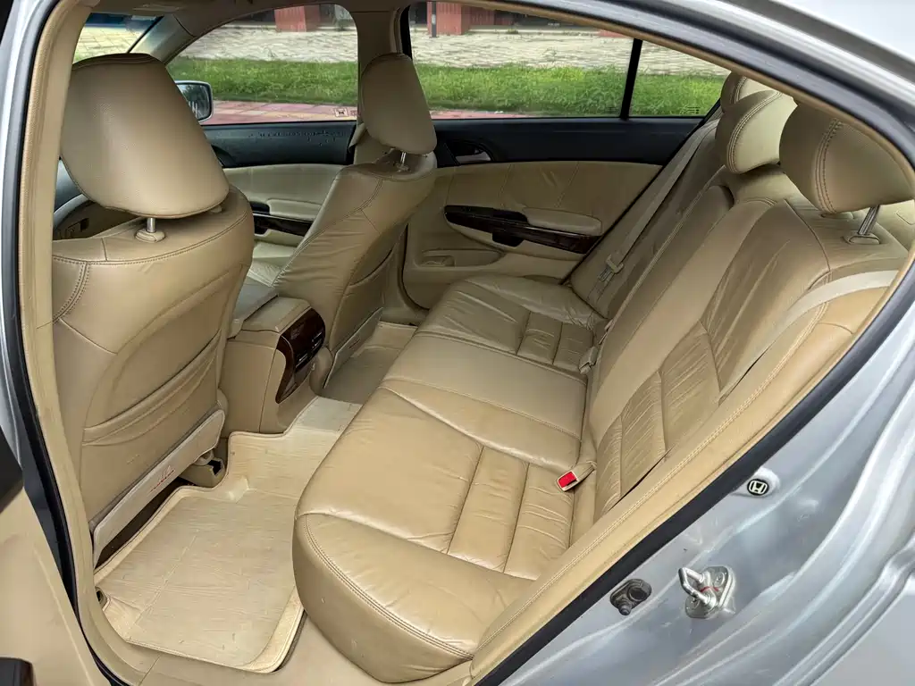 Honda Accord 2010