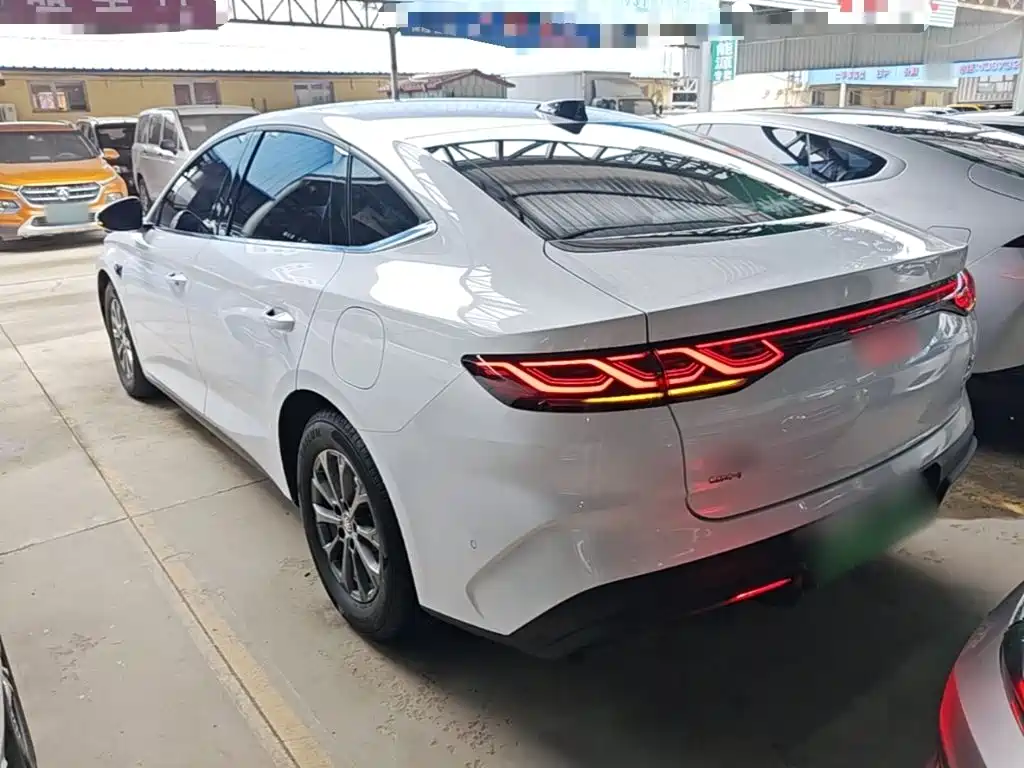 BYD Qin L 2025 — фото 5