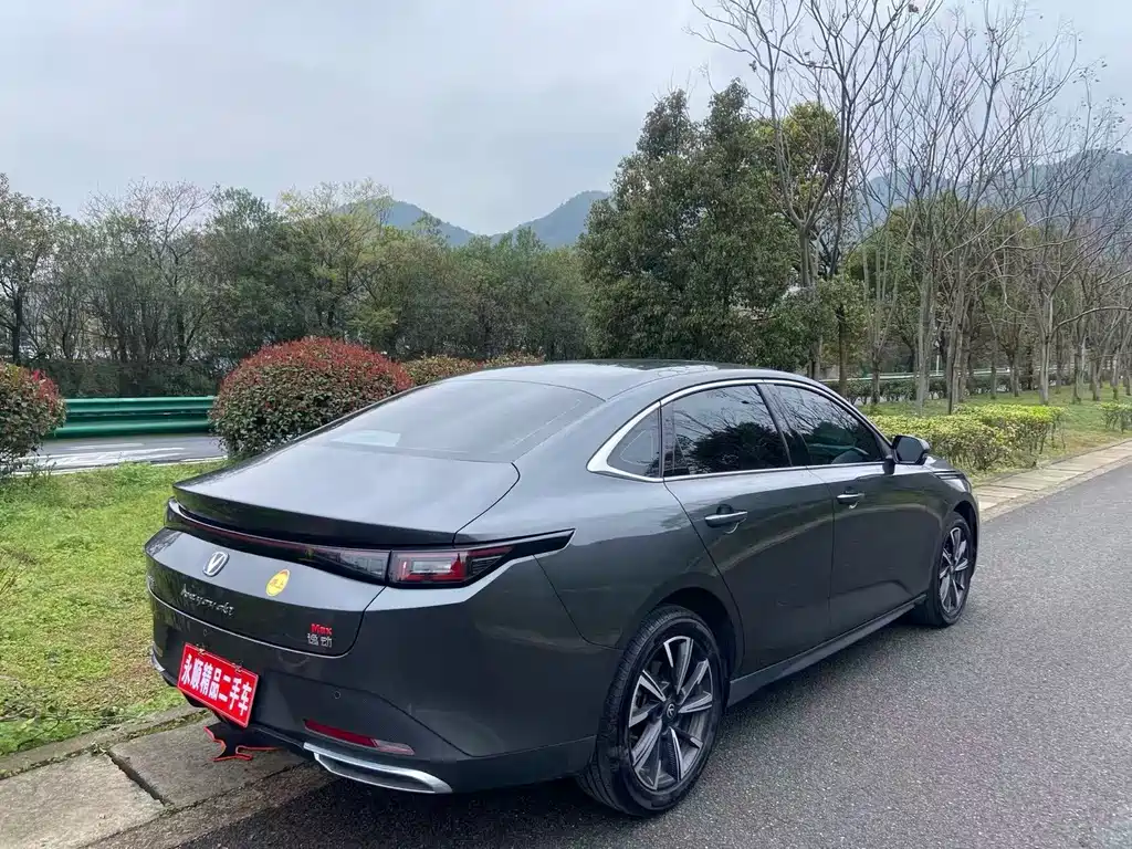 Changan Escape 2025 — фото 11