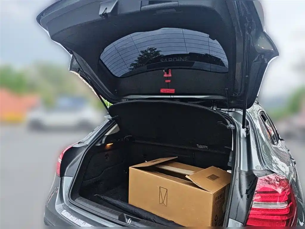Mercedes-Benz GLA 2018 — фото 20
