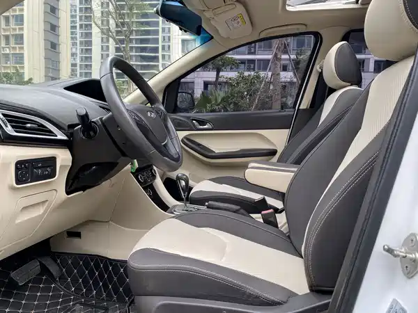 Chery Arrizo M7 2015