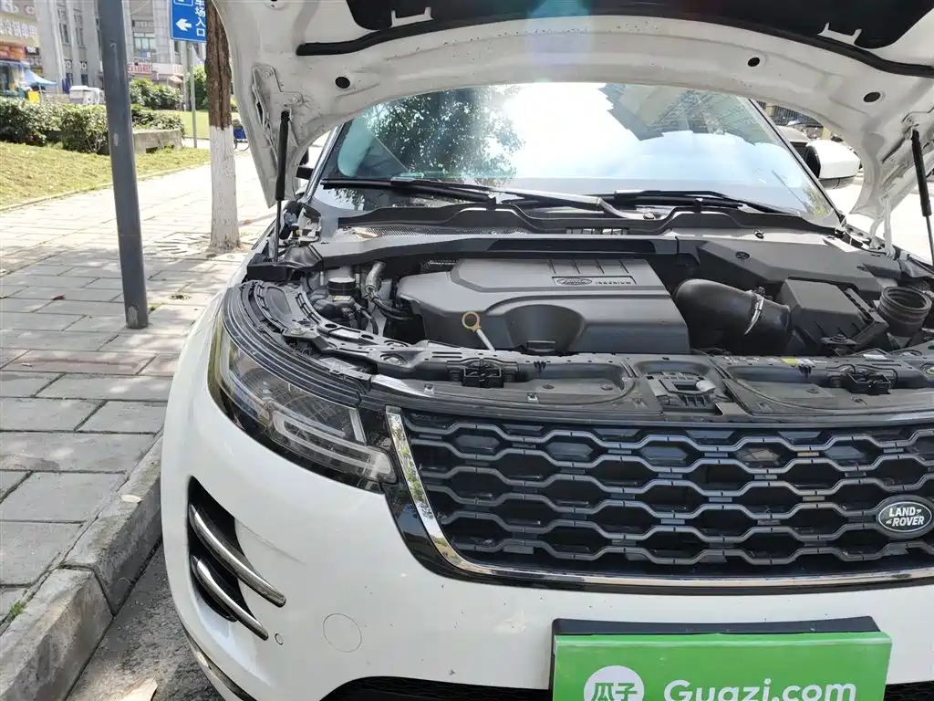 Land Rover Evoque 2022 — фото 21