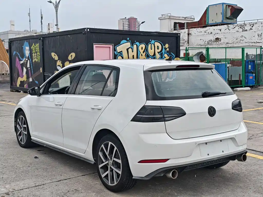 Volkswagen Golf 2020