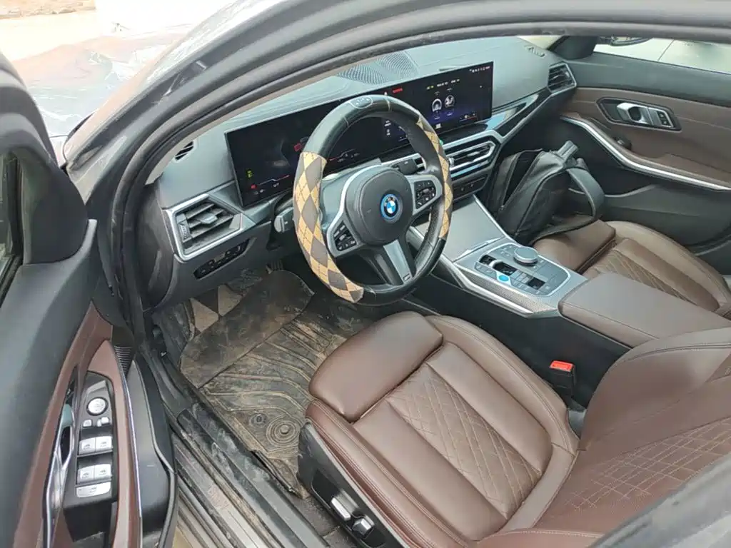 BMW i3 2022 — фото 16