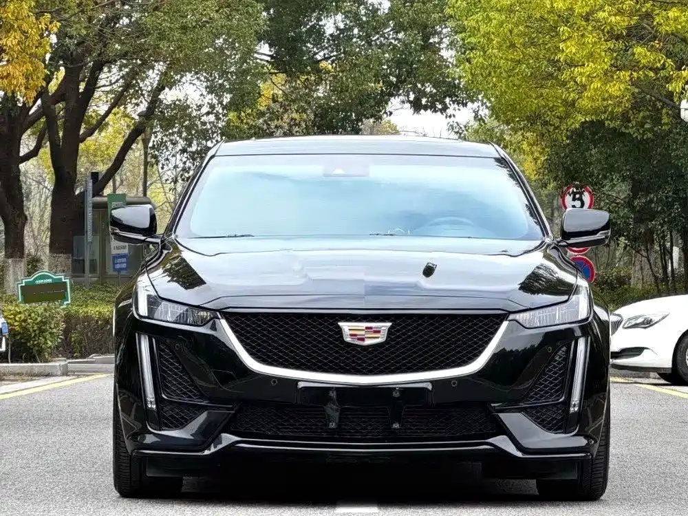 Cadillac CT5 2023 — фото 2