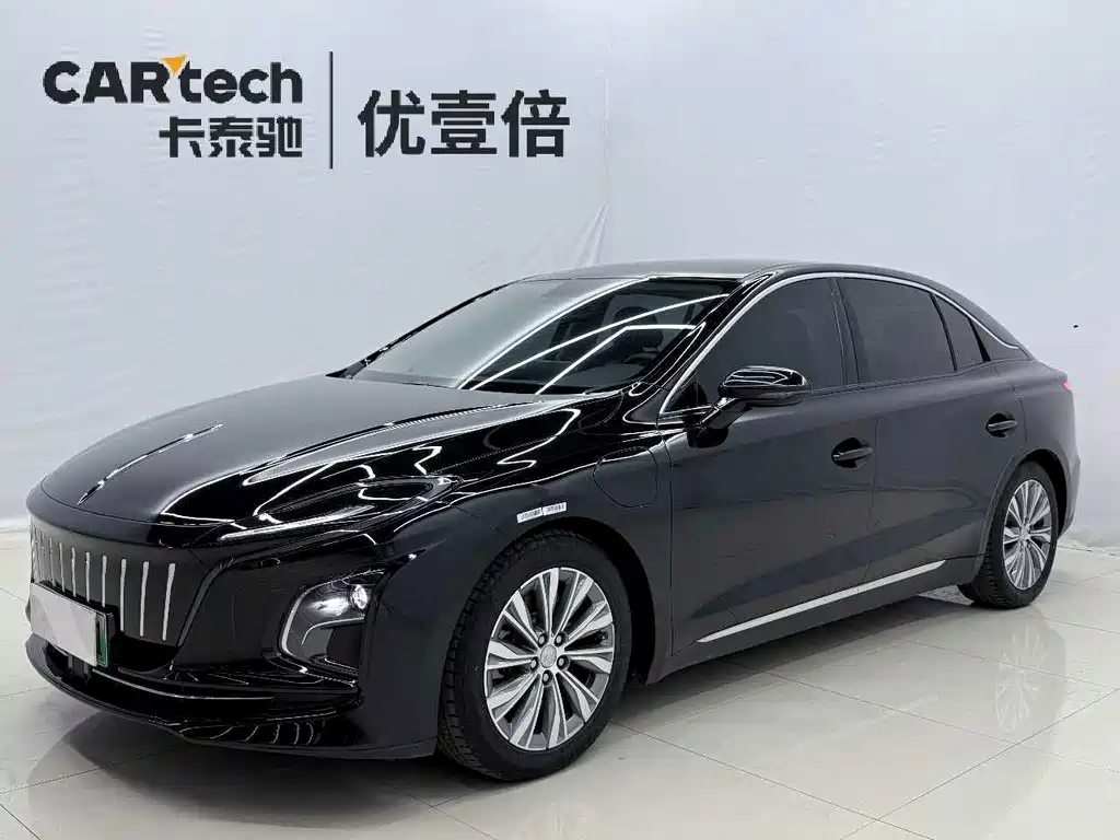 Hongqi E-QM5 2024 — фото 1