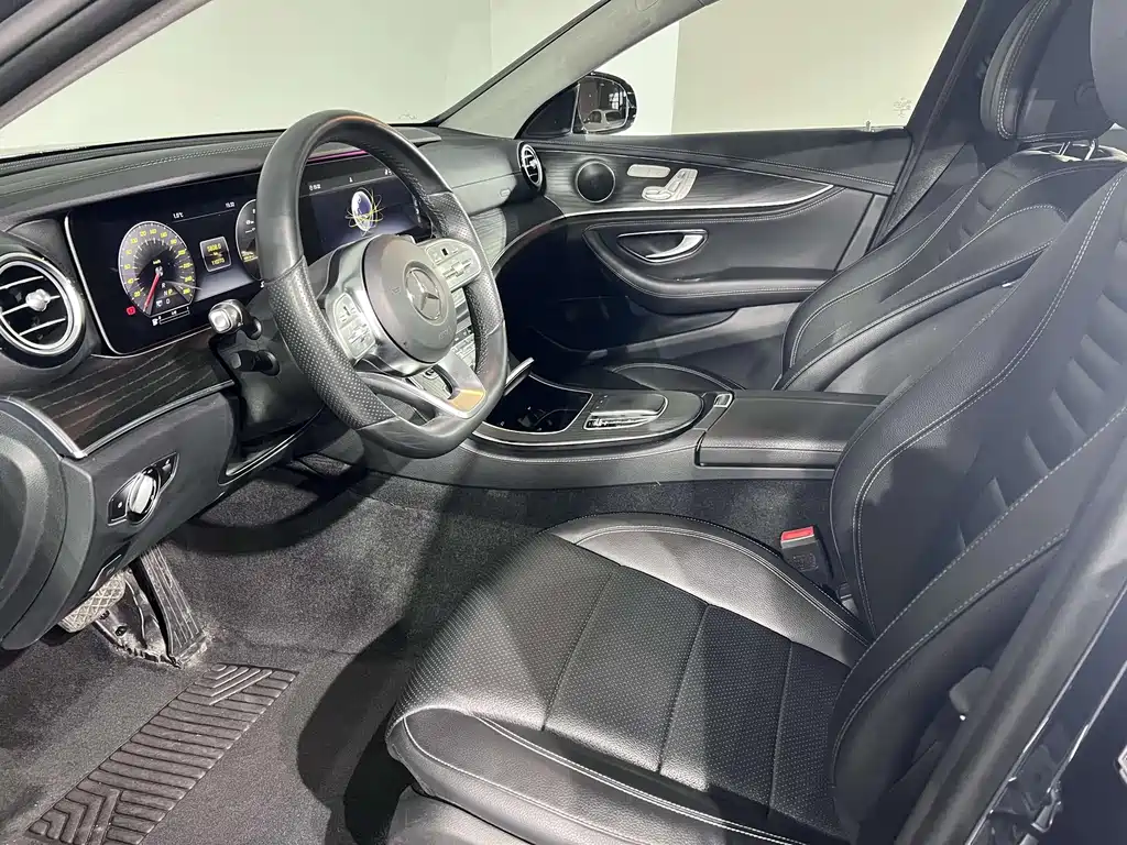 Mercedes-Benz E-Class 2019 — фото 6