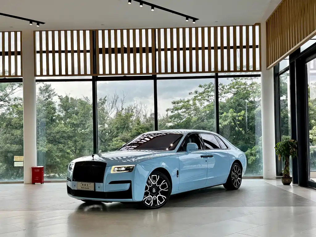 Rolls-Royce Ghost 2021 — фото 1