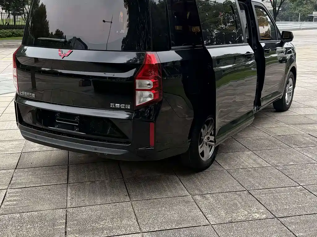 Wuling Journey 2023 — фото 10