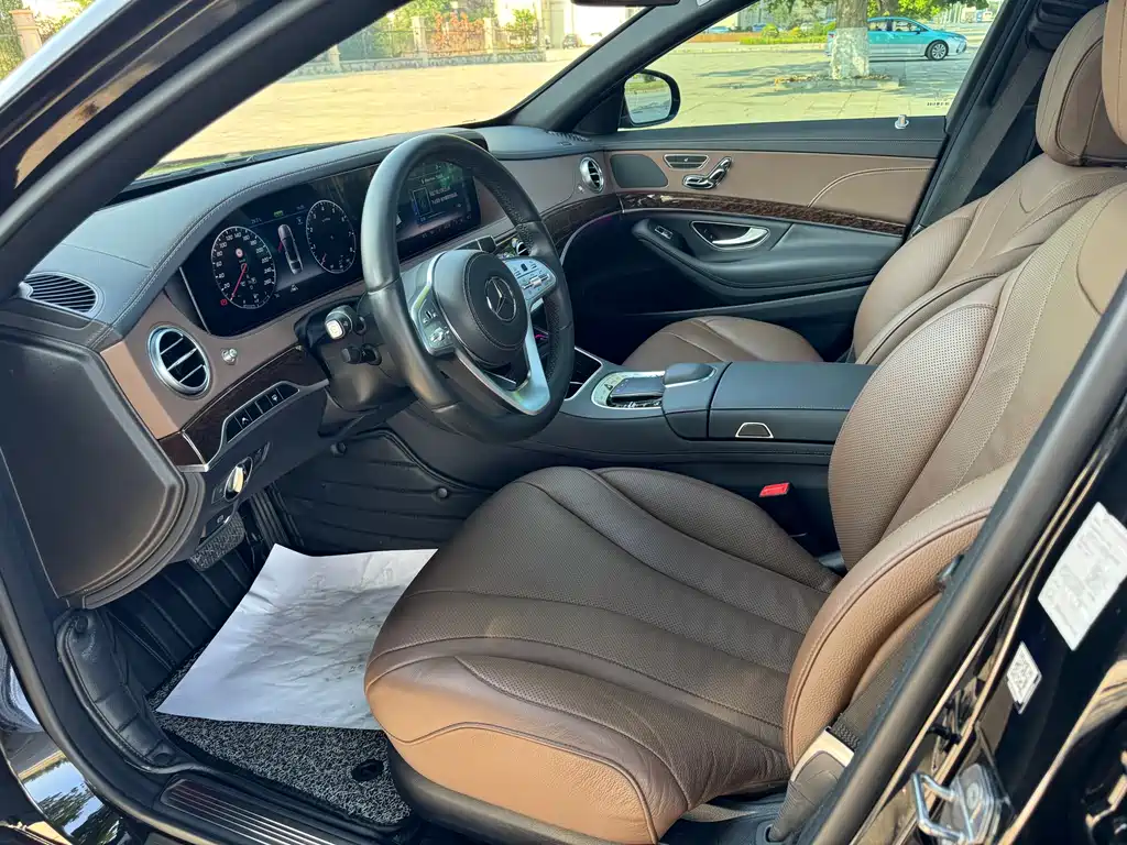 Mercedes-Benz S-Class 2020