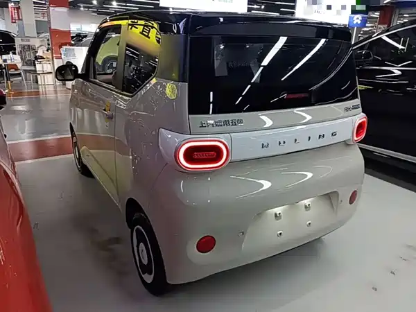Wuling Hongguang MINIEV 2024