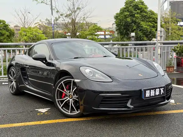 Porsche 718 2018