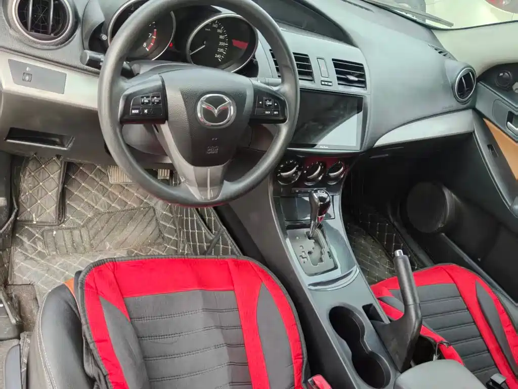 Mazda 3 Xingcheng 2015