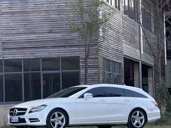 Mercedes-Benz CLS 2013