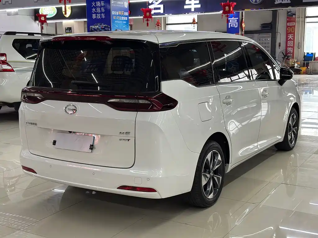 GAC Trumpchi M6 2021 — фото 8