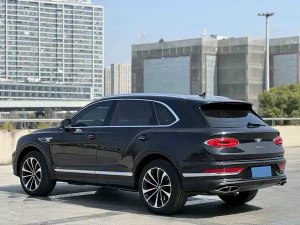 Bentley Bentayga 2022
