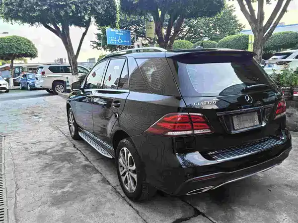 Mercedes-Benz GLE 2017