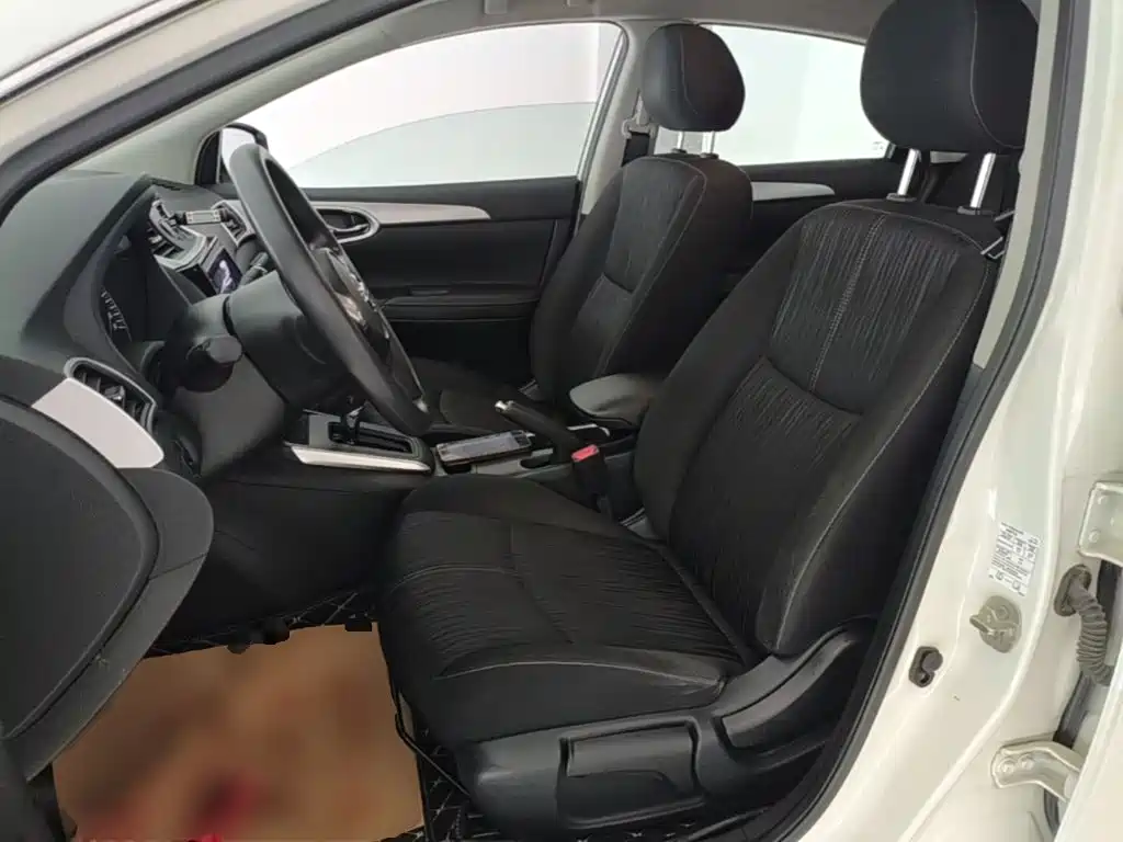Nissan Sylphy 2019 — фото 15