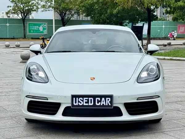 Porsche 718 2017