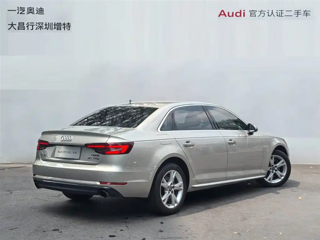 Audi A4L 2018 — фото 3