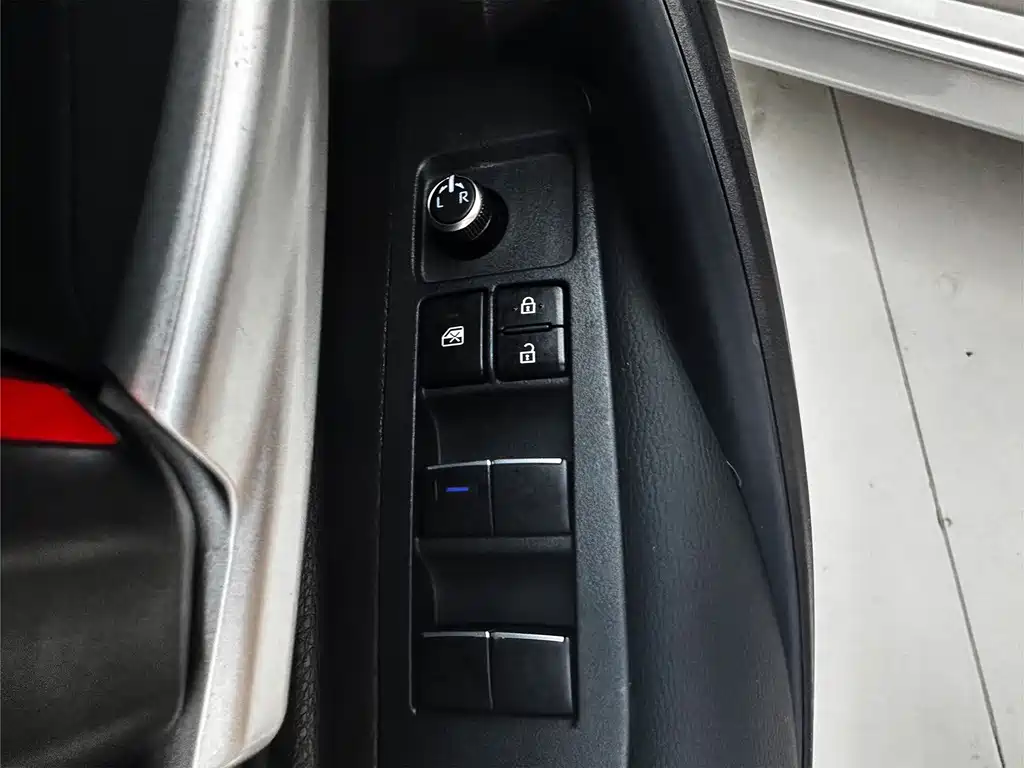 Toyota Levin 2021 — фото 17