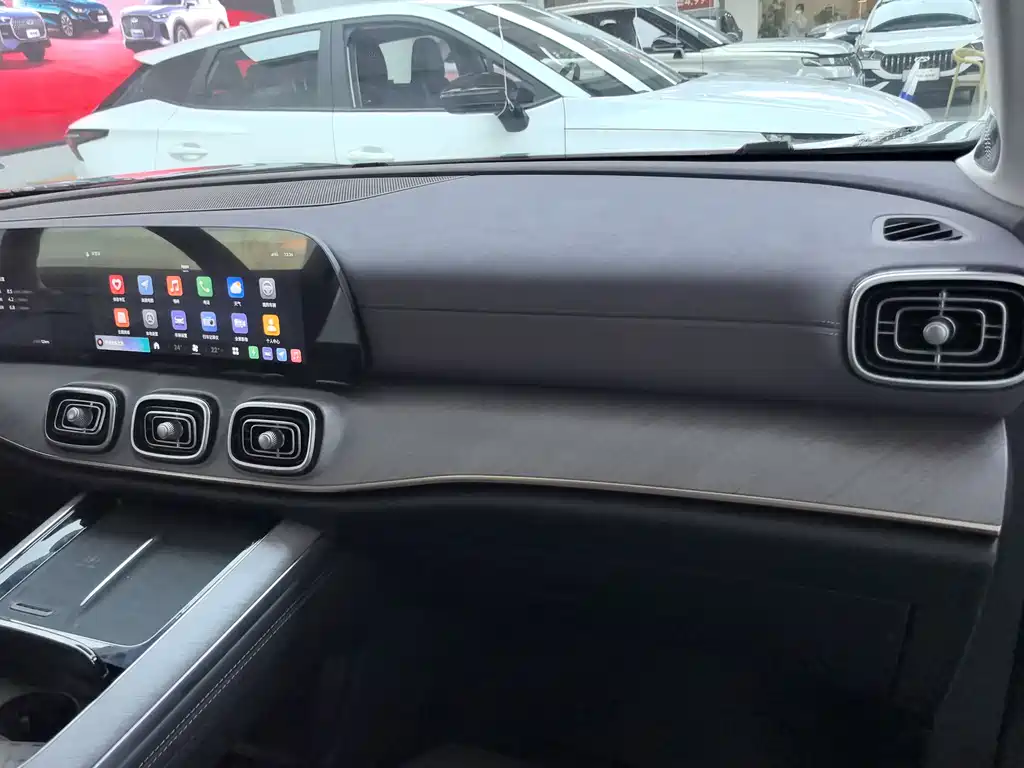 Chery Tiggo 9 C-DM — фото 20