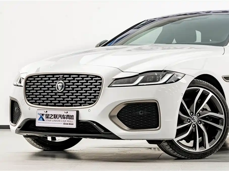 Jaguar XFL 2024 — фото 3