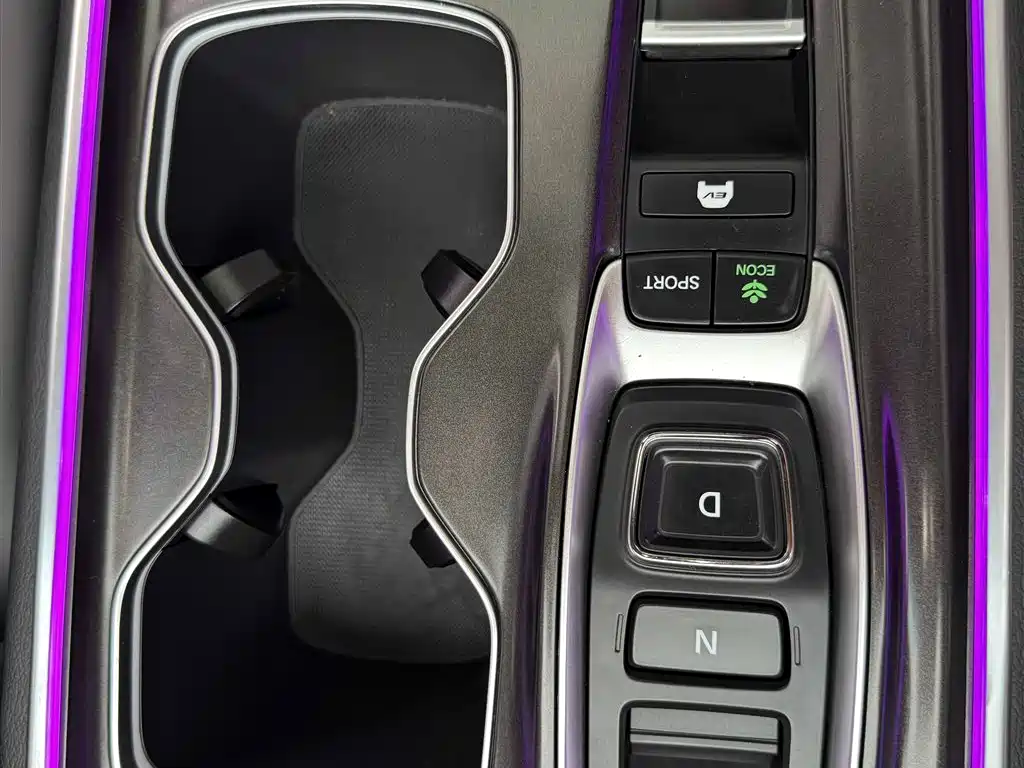 Honda Accord 2023 — фото 17