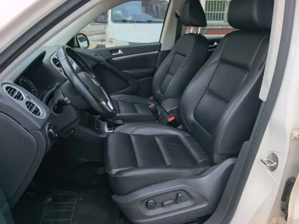 Volkswagen Tiguan 2015 — фото 15