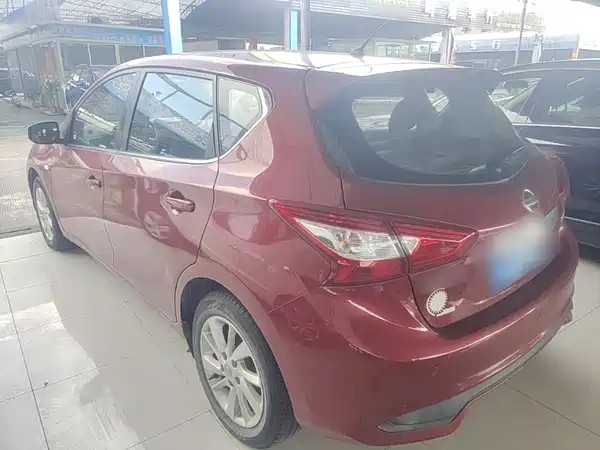 Nissan Tiida 2019