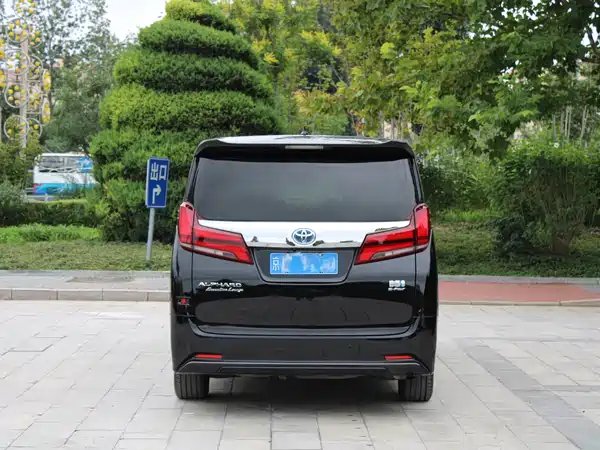 Toyota Alphard 2020