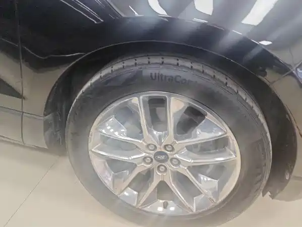 Ford Edge 2017