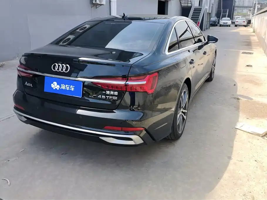 Audi A6L 2023