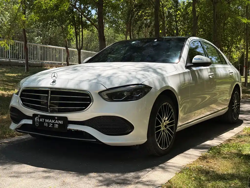 Mercedes-Benz C-Class 2023