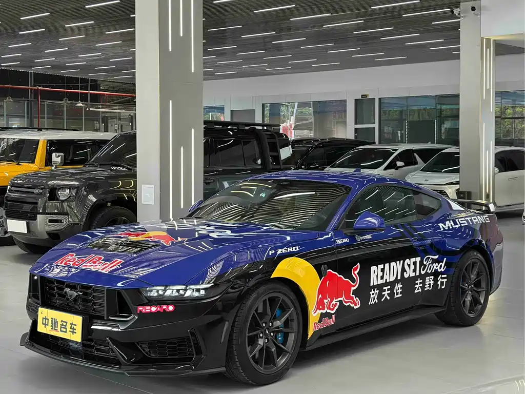 Ford Mustang 2024