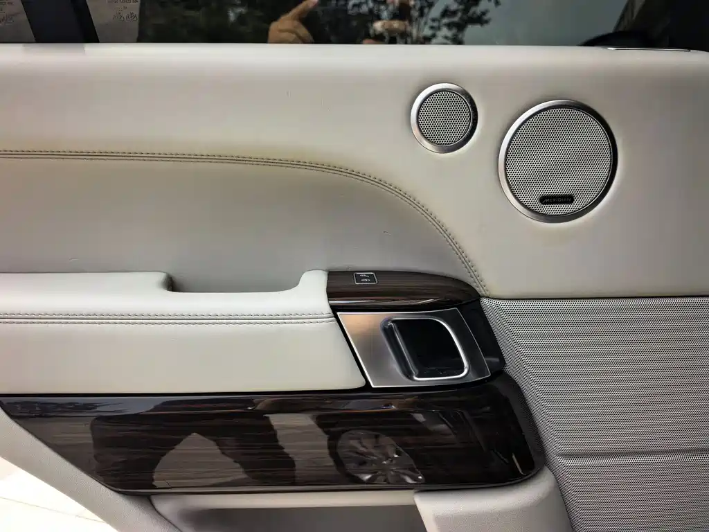 Land Rover Range Rover 2016 — фото 17