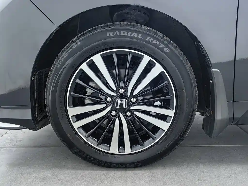 Honda Odyssey 2019 — фото 17