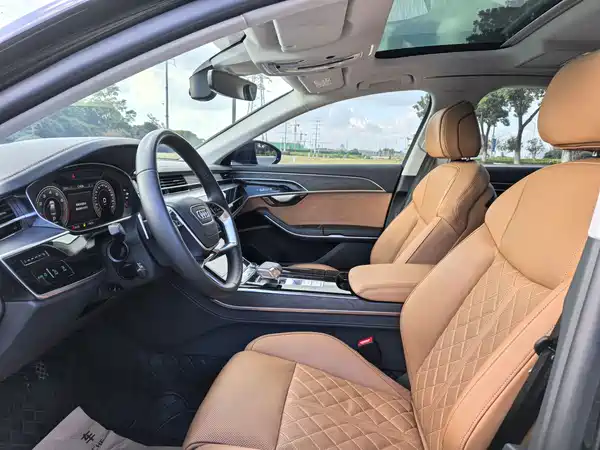 Audi A8 2024