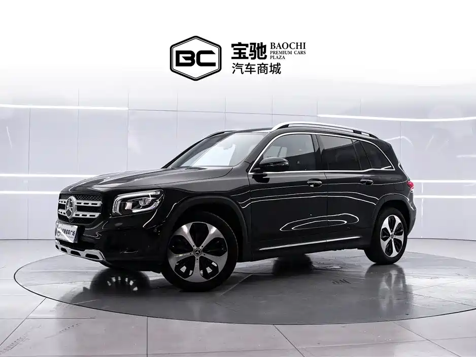 Mercedes-Benz GLB 2022 — фото 1